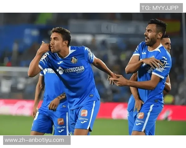 世俱杯激战正酣德甲双雄出局皇马巴黎携手晋级半决赛