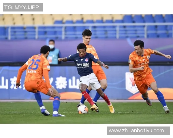 鲁能主场迎战重庆当代全力争胜力争积分榜上升